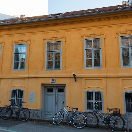 Appartements In Graz Beim Lkh Exterior photo